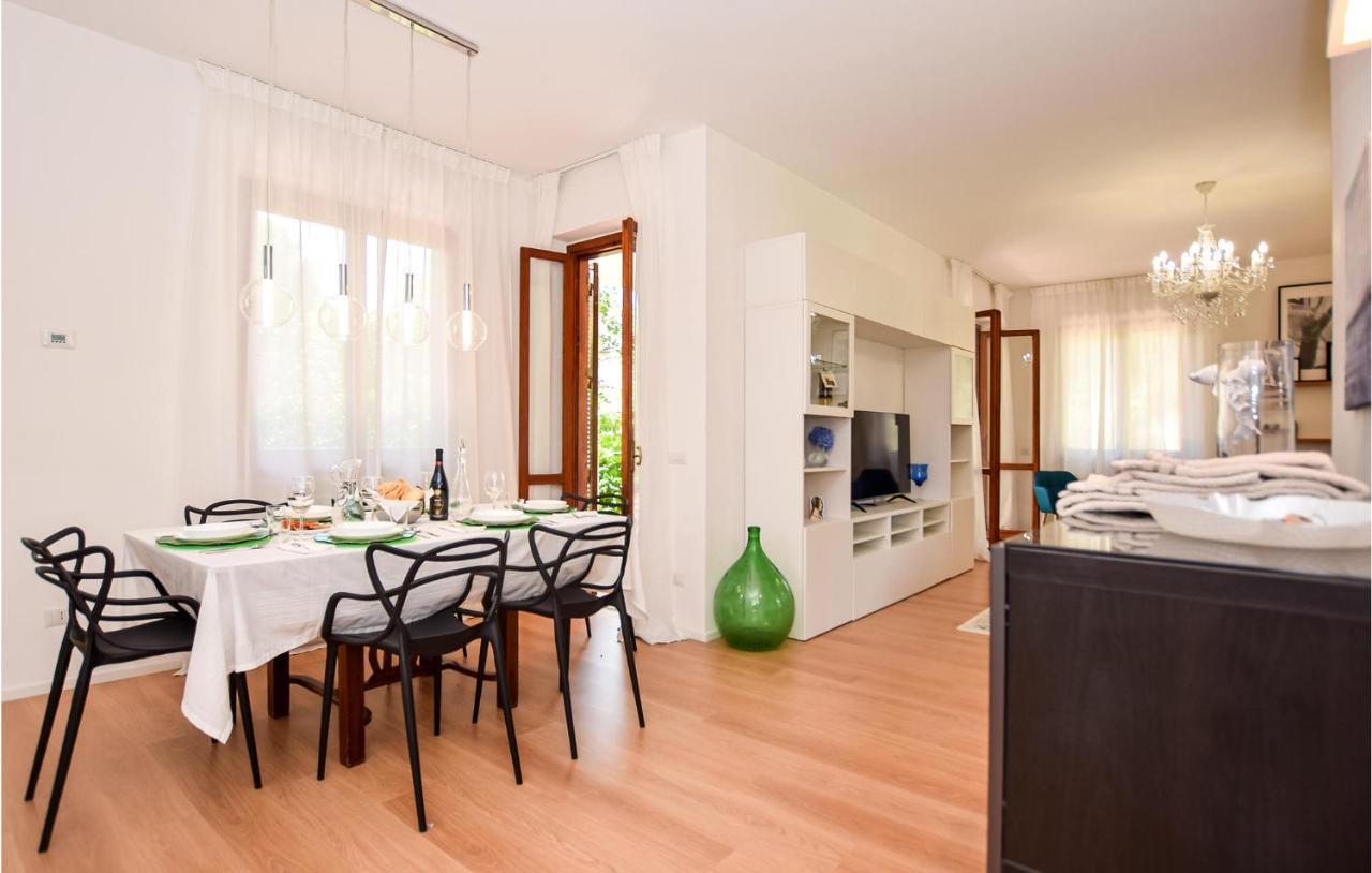Cozy Home In Anguillara Sabazia With Kitchenette 外观 照片
